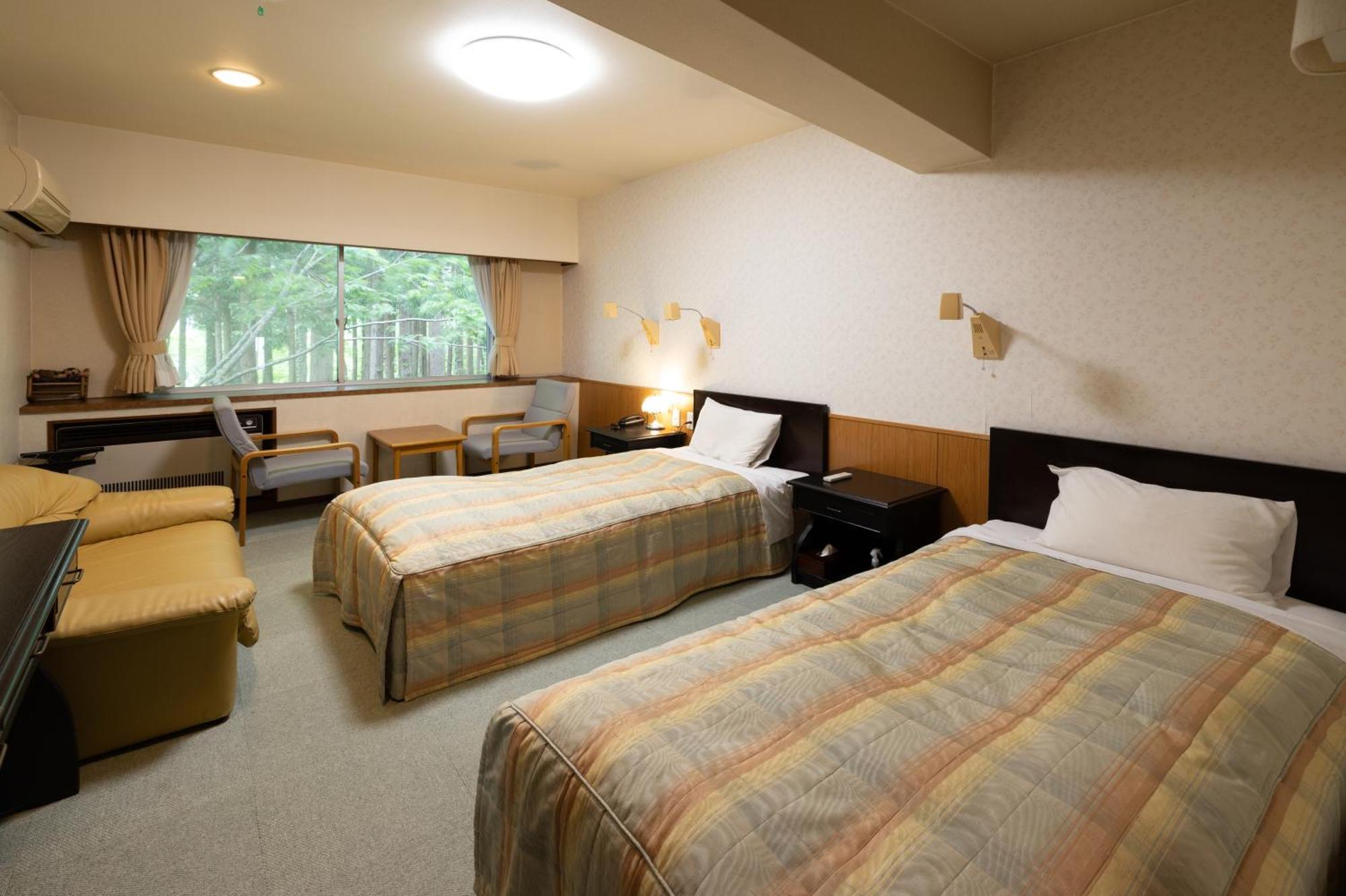 Ichirino Kogen Hotel Roan Hakusan Buitenkant foto