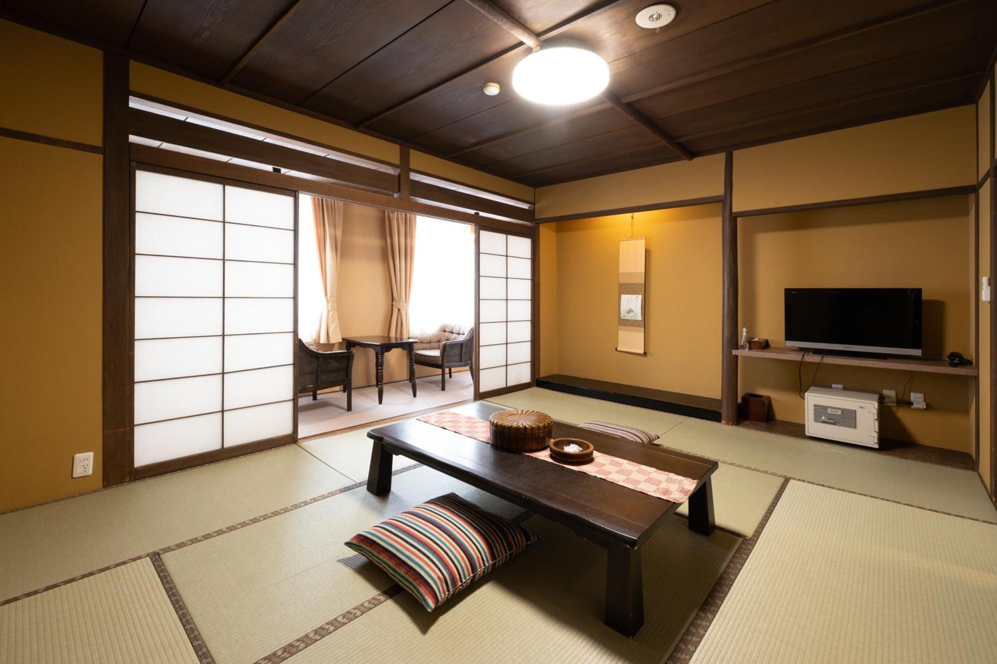 Ichirino Kogen Hotel Roan Hakusan Buitenkant foto