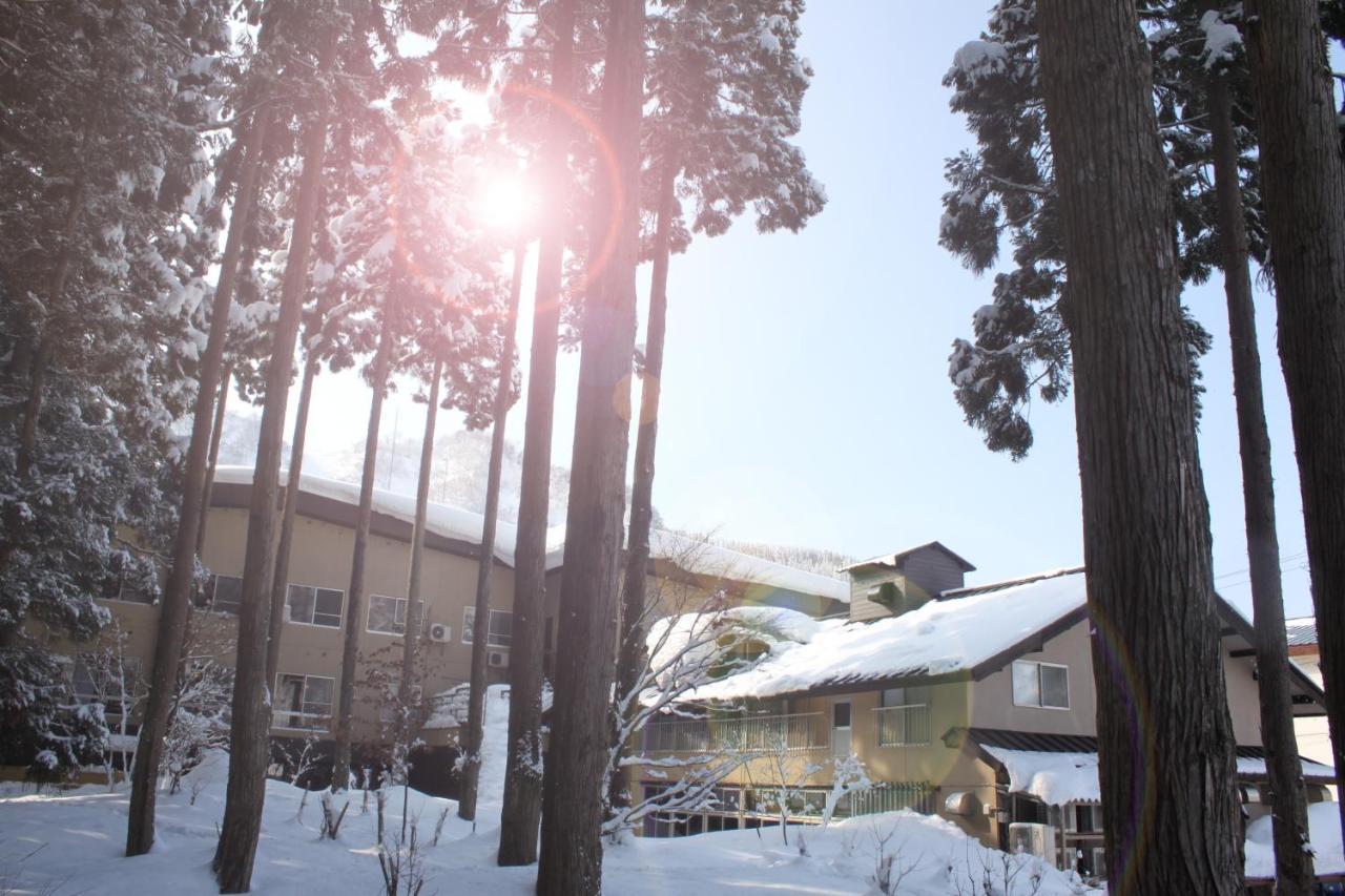 Ichirino Kogen Hotel Roan Hakusan Buitenkant foto